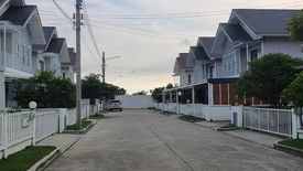 4 Bedroom Townhouse for rent in Bang Pu, Samut Prakan