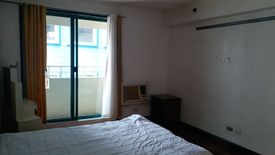 Condo for rent in Poblacion, Metro Manila