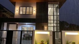 4 Bedroom House for sale in Batasan Hills, Metro Manila