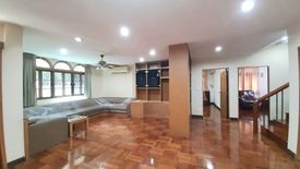 5 Bedroom House for rent in Khlong Tan Nuea, Bangkok near BTS Phrom Phong