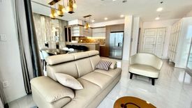 3 Bedroom Apartment for sale in Vinhomes Golden River, Ben Nghe, Ho Chi Minh