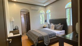 4 Bedroom House for sale in Poblacion, Metro Manila