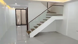 4 Bedroom Townhouse for sale in Almanza Dos, Metro Manila