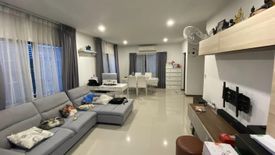 3 Bedroom House for rent in Golden Village Bangna-kingkaew, Racha Thewa, Samut Prakan