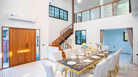 5 Bedroom Villa for Sale or Rent in Sam Sen Nok, Bangkok