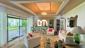 4 Bedroom House for sale in Batasan Hills, Metro Manila