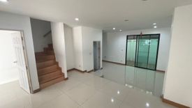 3 Bedroom Townhouse for rent in Samrong Nuea, Samut Prakan