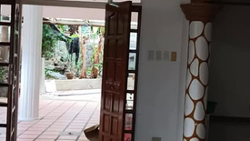 4 Bedroom House for rent in Moonwalk, Metro Manila