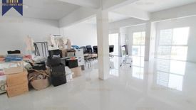 4 Bedroom Commercial for sale in Samrong Nuea, Samut Prakan