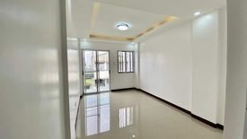 4 Bedroom Condo for sale in San Antonio Residence, Urdaneta, Metro Manila near MRT-3 Ayala