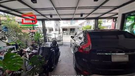 3 Bedroom House for sale in Tha Raeng, Bangkok