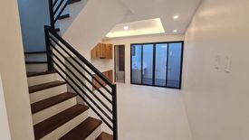 4 Bedroom House for sale in Poblacion, Metro Manila