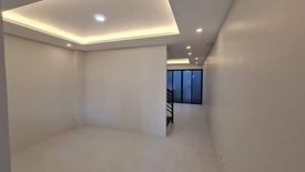 4 Bedroom House for sale in Poblacion, Metro Manila