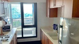 2 Bedroom Condo for sale in San Lorenzo, Metro Manila near MRT-3 Ayala