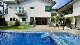 6 Bedroom House for sale in Malabanias, Pampanga