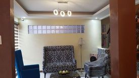 4 Bedroom House for rent in Sangandaan, Metro Manila