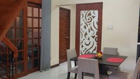 4 Bedroom House for rent in Sangandaan, Metro Manila