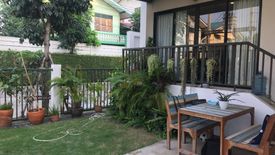 3 Bedroom Townhouse for rent in Saphan Sung, Bangkok