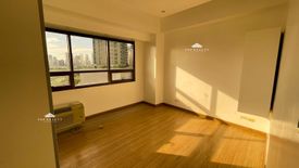 2 Bedroom Condo for sale in Icon Residences, BGC, Metro Manila