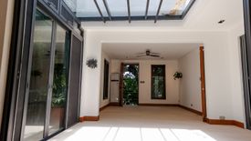 4 Bedroom House for sale in New Alabang Village, Metro Manila