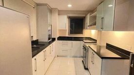 2 Bedroom Condo for rent in San Lorenzo, Metro Manila near MRT-3 Ayala