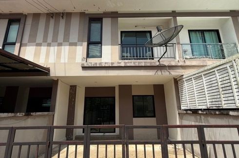 3 Bedroom Townhouse for sale in Thep Krasatti, Phuket