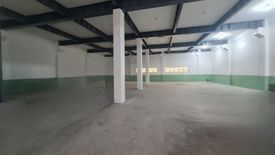 Warehouse / Factory for rent in Barangay 78, Metro Manila near LRT-1 Monumento