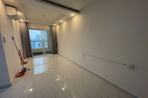 Cho thuê căn hộ chung cư 2 phòng ngủ tại intresco plaza, Phường 8, Quận 3, Hồ Chí Minh