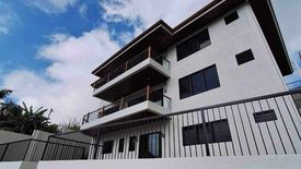 6 Bedroom House for sale in Poblacion, Benguet