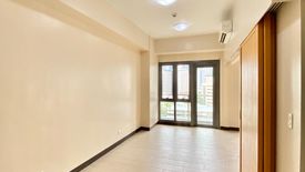 Condo for rent in San Lorenzo, Metro Manila