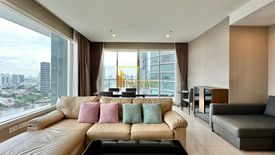 2 Bedroom Condo for rent in Condo Menam residences, Wat Phraya Krai, Bangkok