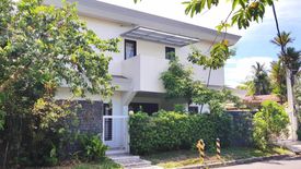 4 Bedroom House for rent in San Lorenzo, Metro Manila near MRT-3 Ayala