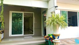 3 Bedroom House for sale in Samae Dam, Bangkok