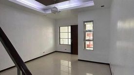 2 Bedroom Townhouse for sale in Moonwalk, Metro Manila