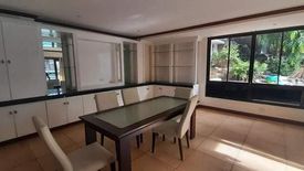 6 Bedroom House for sale in Moonwalk, Metro Manila