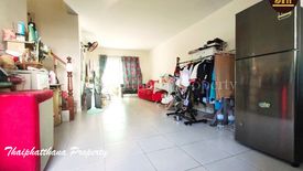 3 Bedroom Townhouse for sale in Bang Chalong, Samut Prakan