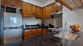 1 Bedroom Condo for rent in San Lorenzo, Metro Manila near MRT-3 Ayala