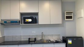 2 Bedroom Condo for rent in Victoria de Makati, Pio Del Pilar, Metro Manila