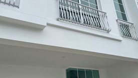 3 Bedroom Townhouse for rent in Bang Kaeo, Samut Prakan