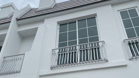 3 Bedroom Townhouse for rent in Bang Kaeo, Samut Prakan