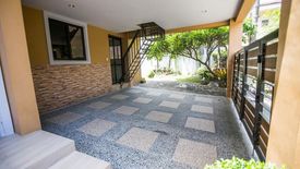 6 Bedroom House for Sale or Rent in Almanza Dos, Metro Manila