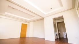 5 Bedroom House for Sale or Rent in Almanza Dos, Metro Manila