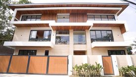 10 Bedroom House for sale in New Alabang Village, Metro Manila