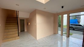 4 Bedroom House for rent in Bambang, Metro Manila