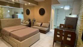 Condo for rent in Highway Hills, Metro Manila near MRT-3 Shaw Boulevard