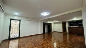 4 Bedroom House for rent in Dasmariñas North, Metro Manila near MRT-3 Ayala