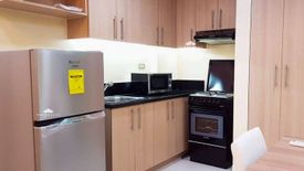 1 Bedroom Condo for sale in Salcedo Square, San Lorenzo, Metro Manila