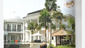 Villa dijual dengan 15 kamar tidur di Cilandak Barat, Jakarta