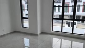 4 Bedroom House for sale in Johor