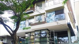 5 Bedroom House for sale in Socorro, Metro Manila near LRT-2 Araneta Center-Cubao